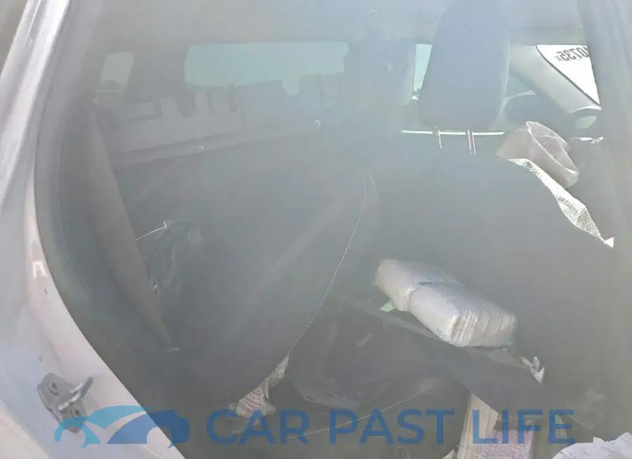 1C4PJMCS5GW187372# 11