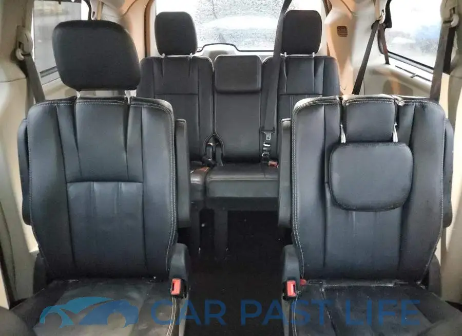 2C4RC1BG2GR111082# 10