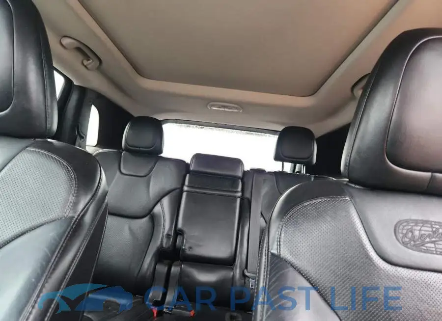 1C4PJLJS2HW662801# 10