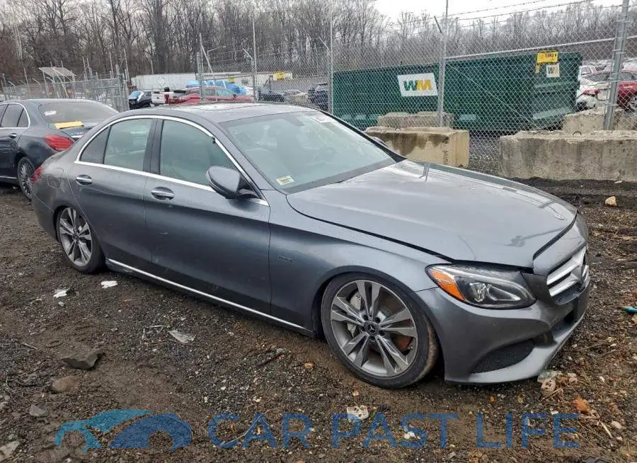 55SWF4HB8JU262565# 4