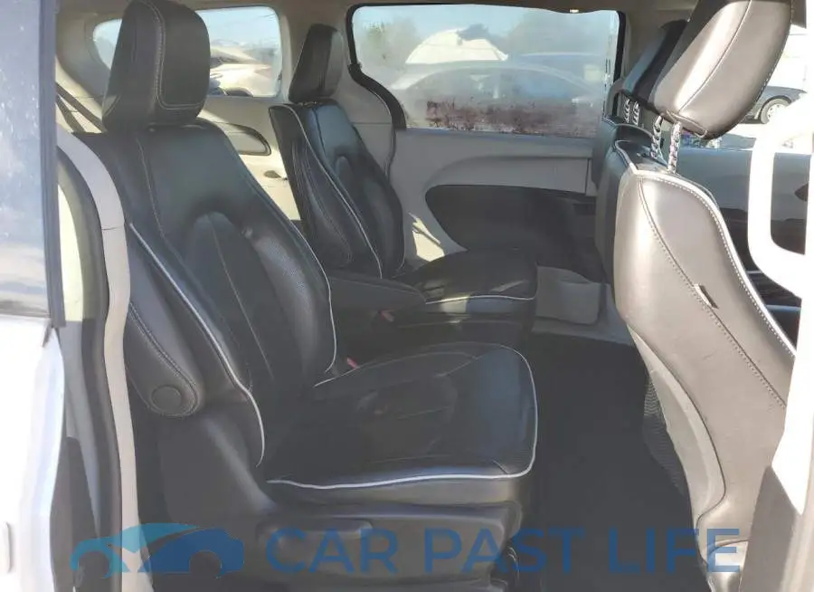 2C4RC1S74NR181454# 11