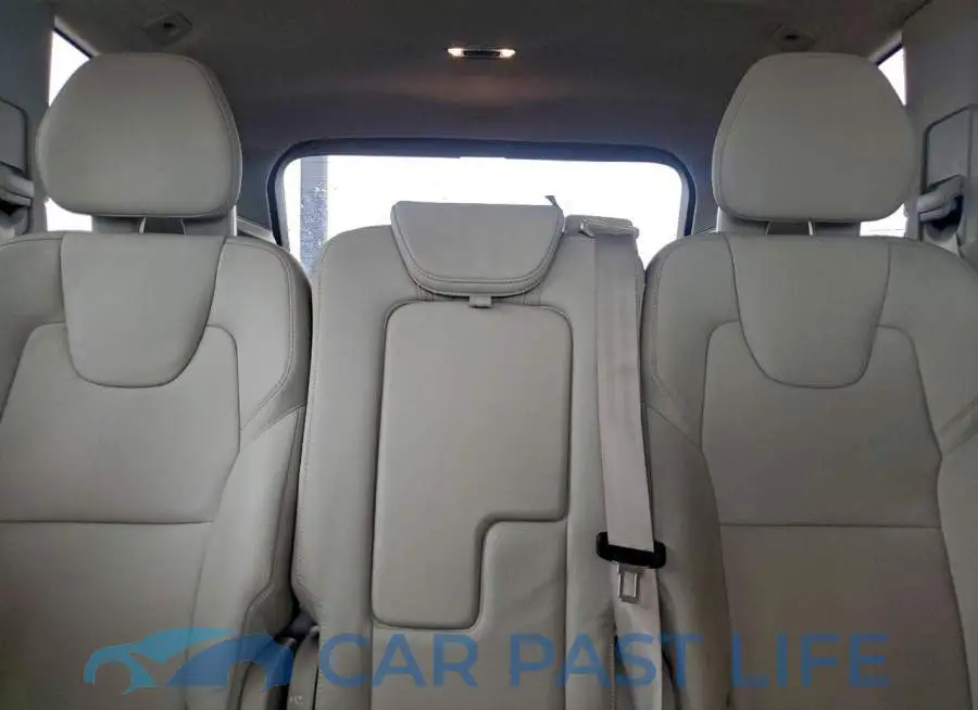 YV4A22PK5M1705844# 10