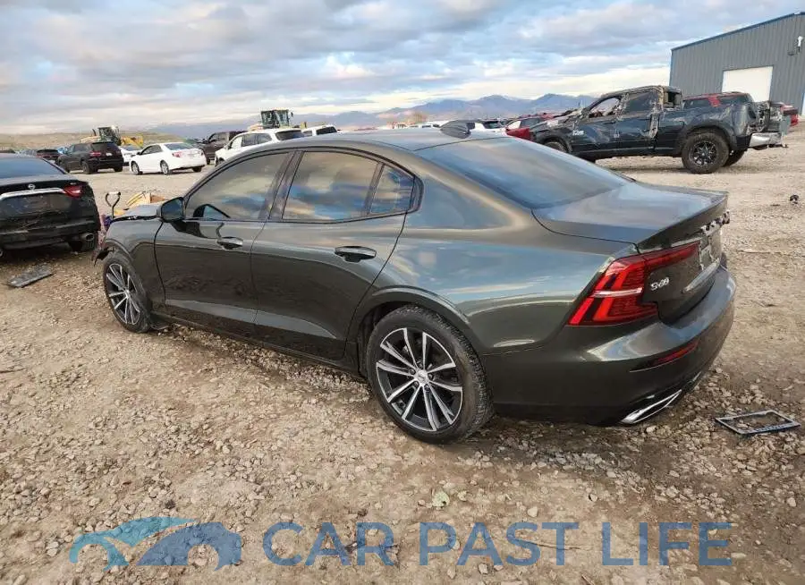 7JR102TZ2MG113389# 2