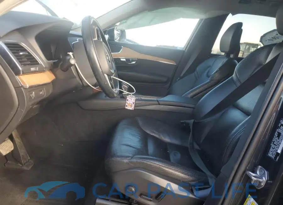 YV4A22PK6M1715878# 7