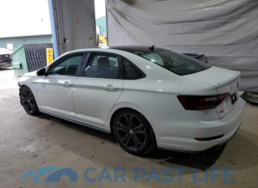 3VW5T7BU8KM152045# 2