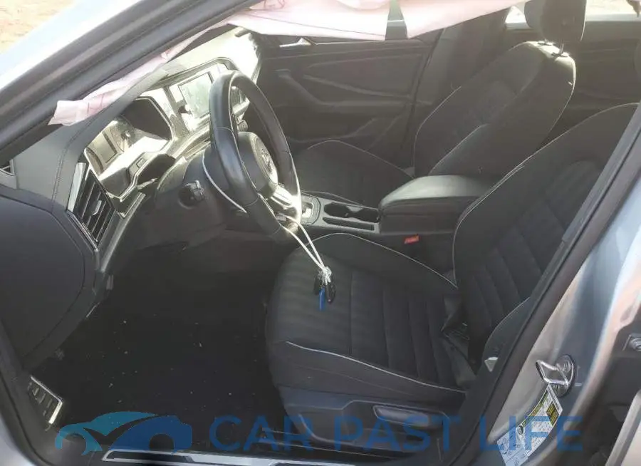 3VW6T7BU8LM044207# 7