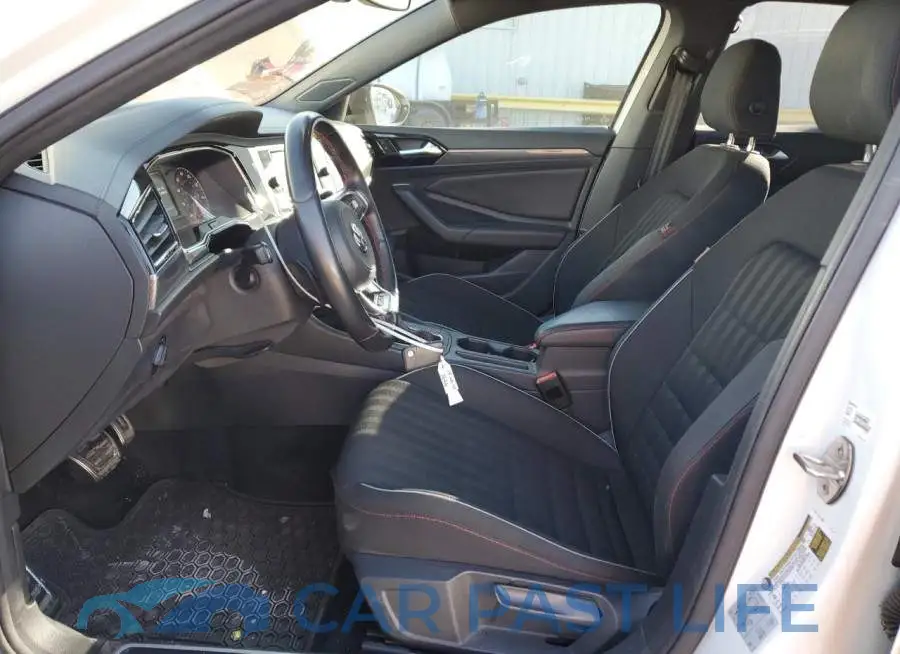 3VW6T7BUXKM157137# 7