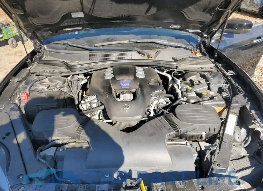ZAM56YPA9K1308567# 11