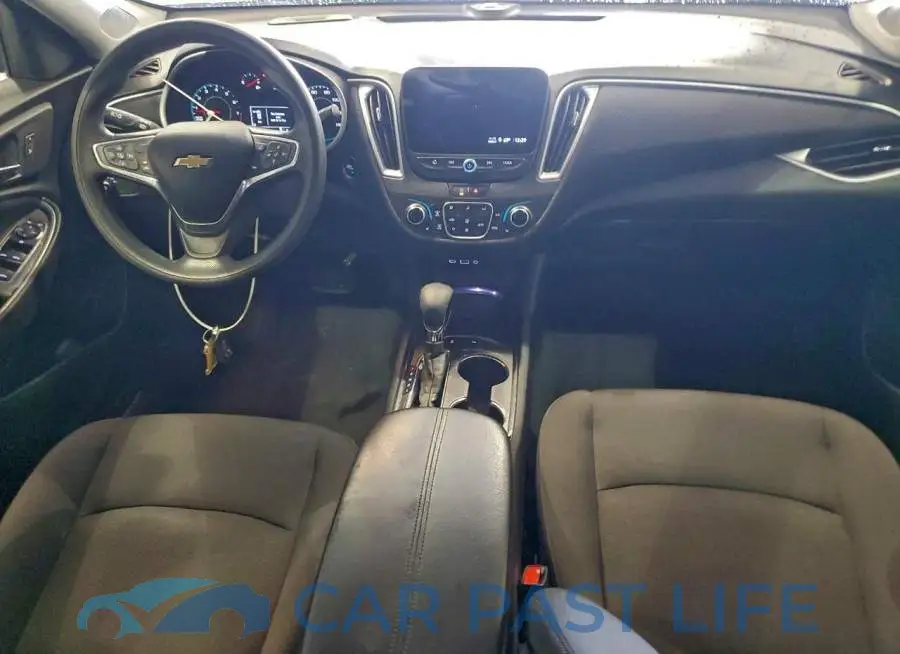1G1ZD5ST6PF138612# 8