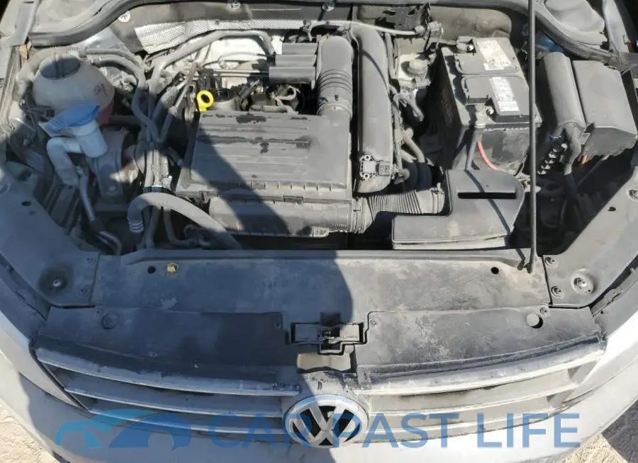 3VW167AJ9HM220715# 11