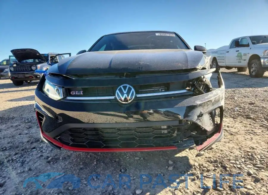 3VW2T7BU1SM024684# 5