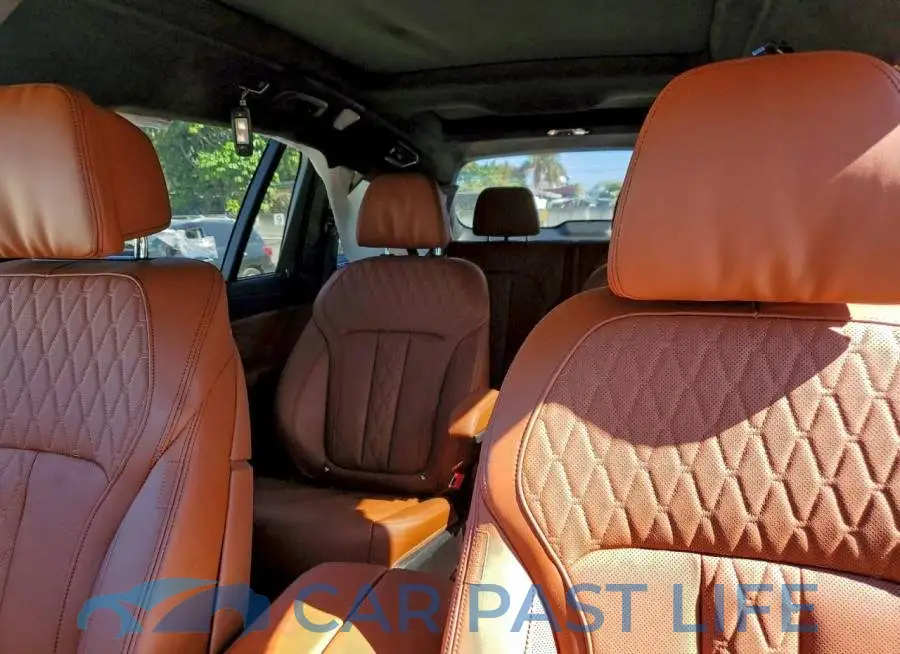 5UX23EM09T9045220# 10