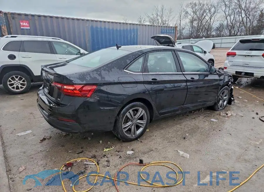 3VW7M7BU1NM021677# 3