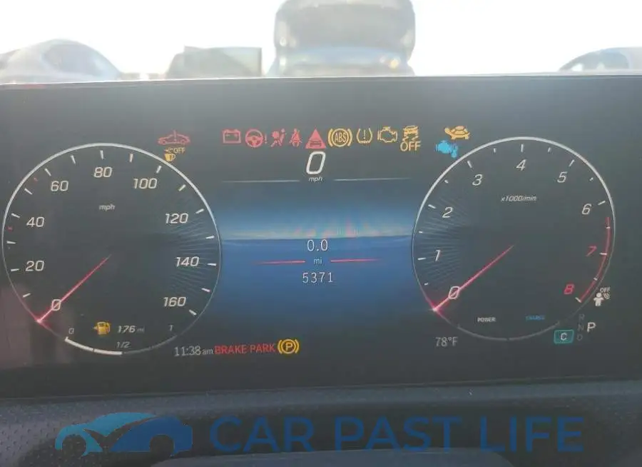 W1K5J4HB9RN453460# 9