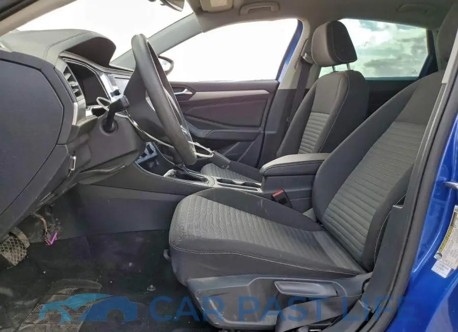 3VW5M7BU3PM052889# 7
