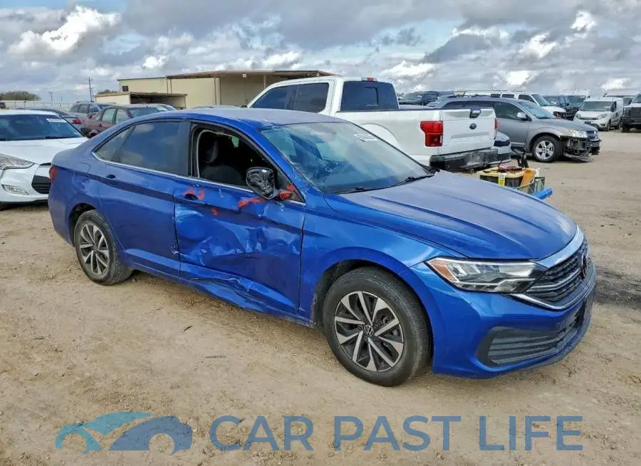 3VW5M7BU3PM052889# 4