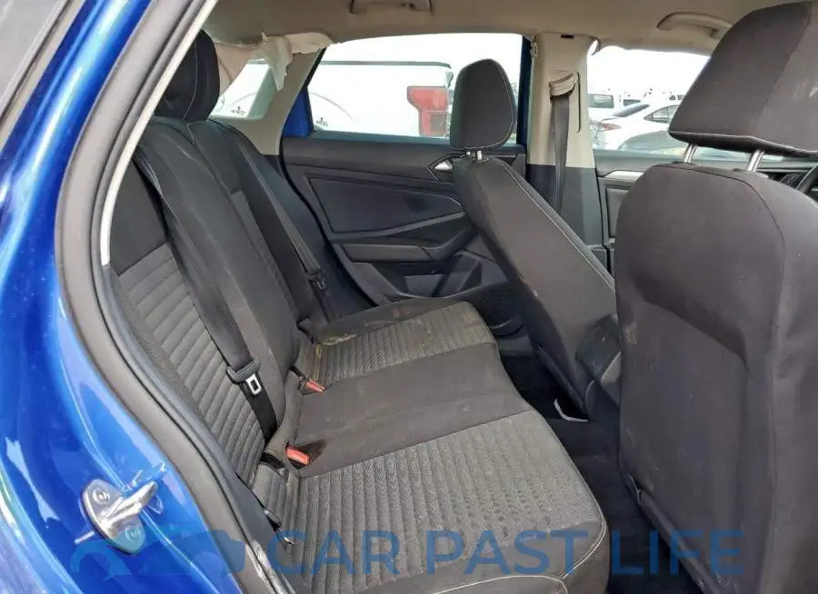 3VW5M7BU3PM052889# 10