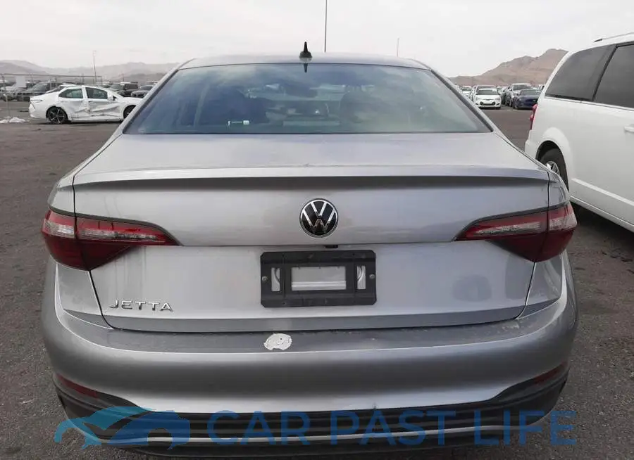 3VW5M7BU5PM053252# 6