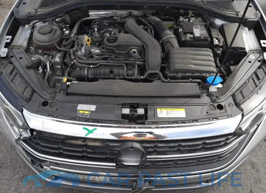3VW5M7BU5PM053252# 11