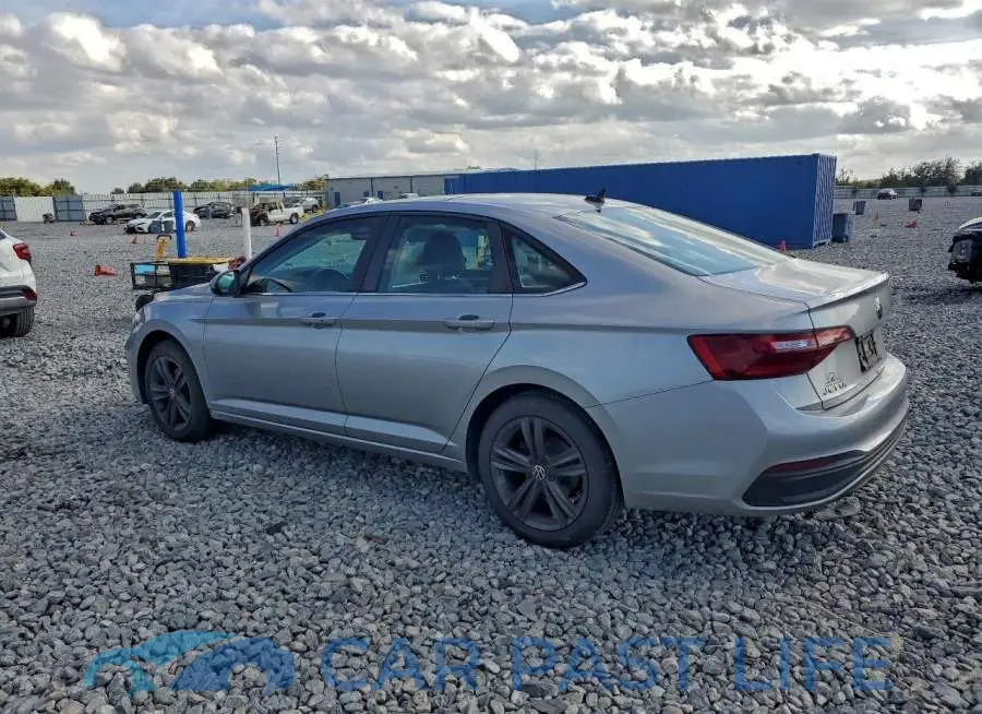 3VW7M7BU3NM001611# 2