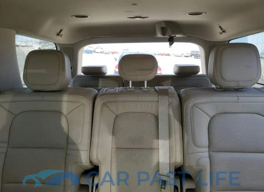 5LMJJ2LT8KEL20426# 10