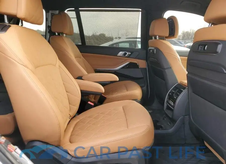 5UX23EM04R9V43155# 11