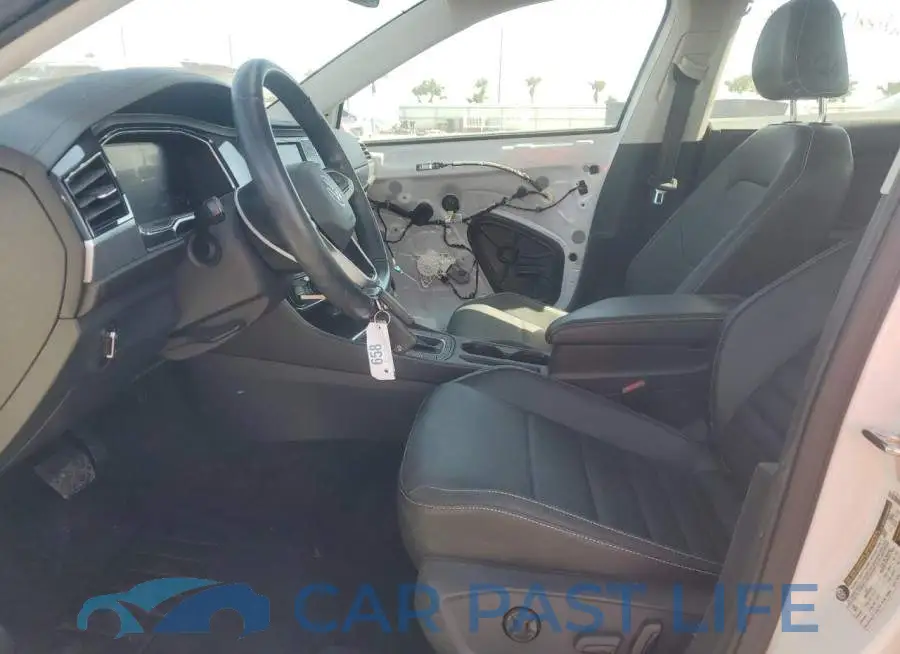 3VW7M7BU0NM015207# 7
