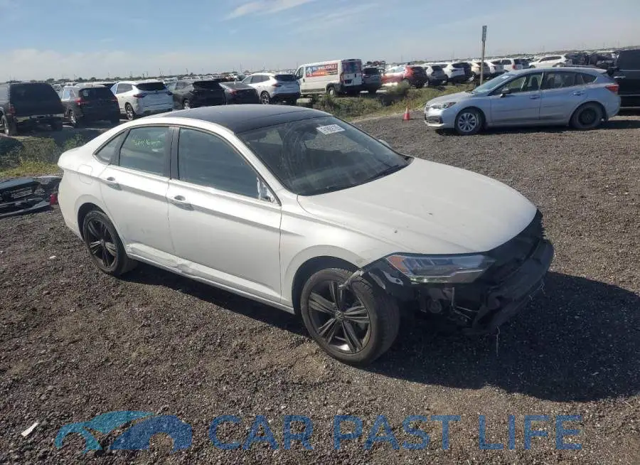 3VW7M7BU0NM015207# 4