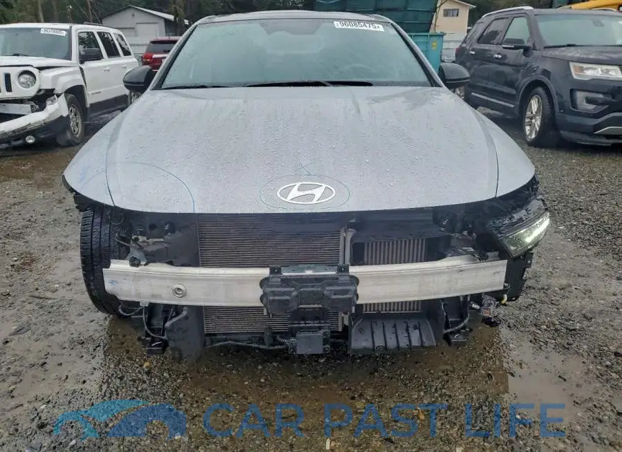 KMHL54JC8RA372770# 5