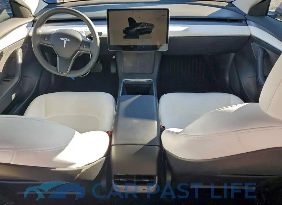 5YJ3E1EA9PF675542# 8