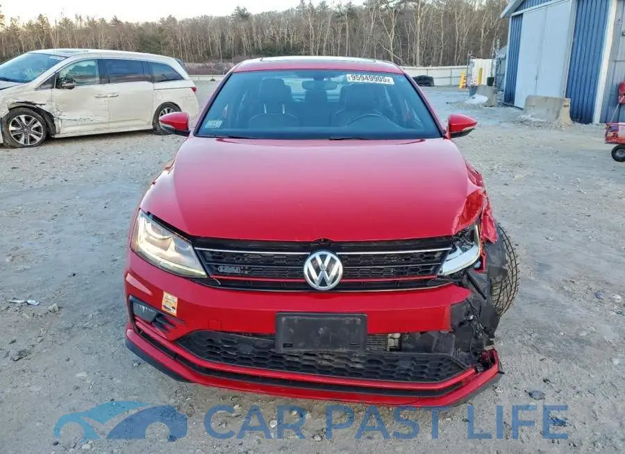 3VW4T7AJ8HM301839# 5