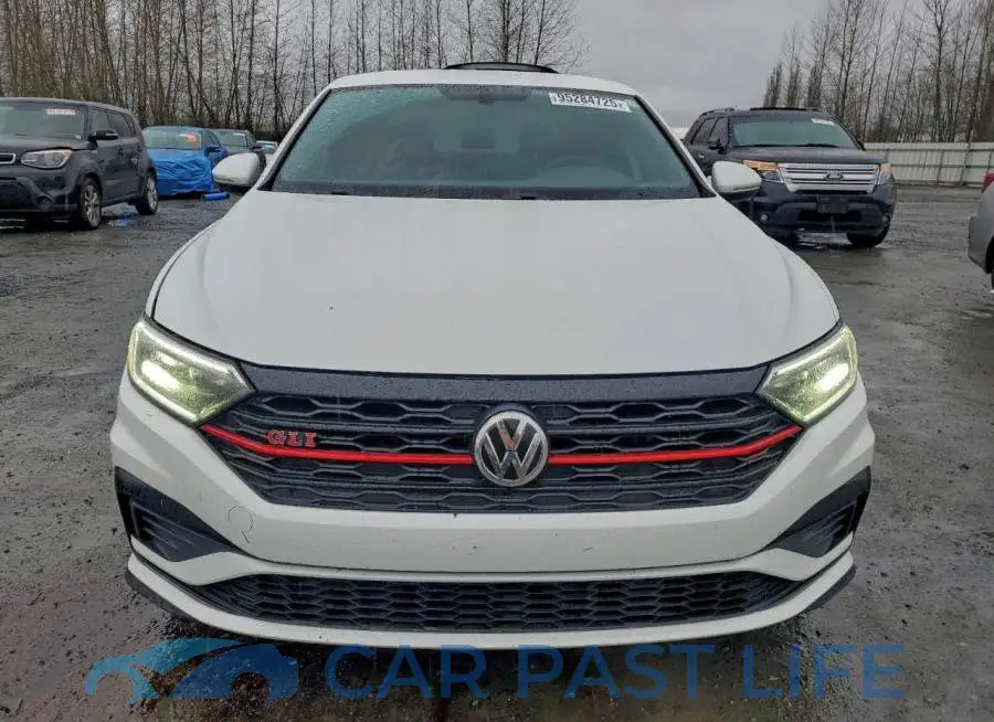 3VW6T7BU4LM063675# 5