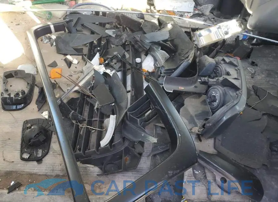 1GTW7AFP9M1204084# 13