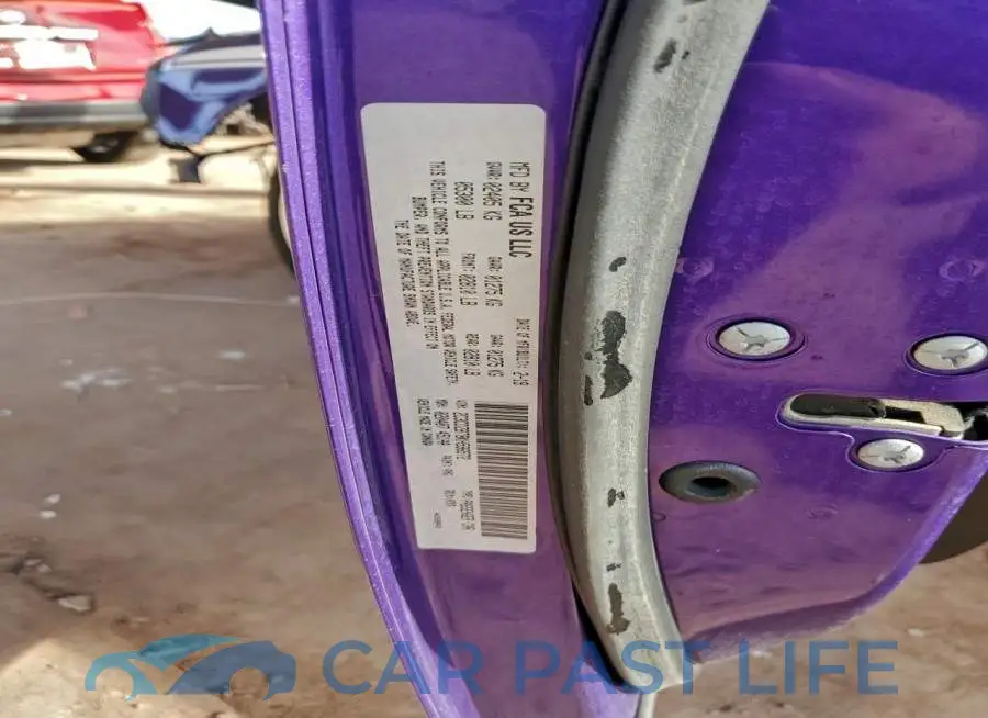 2C3CDZBT8KH596572# 12