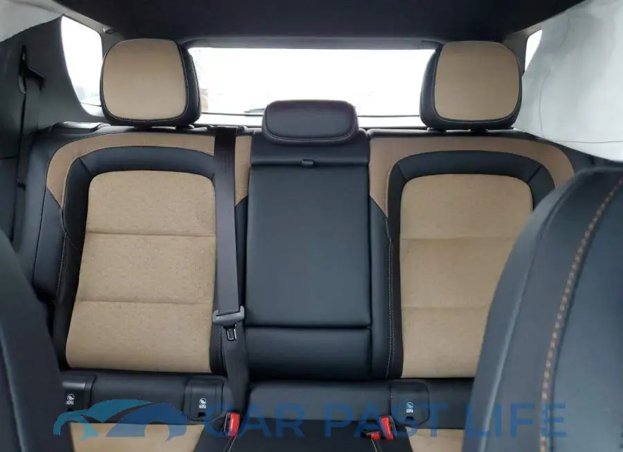 3GNAXSEG5SL118379# 10