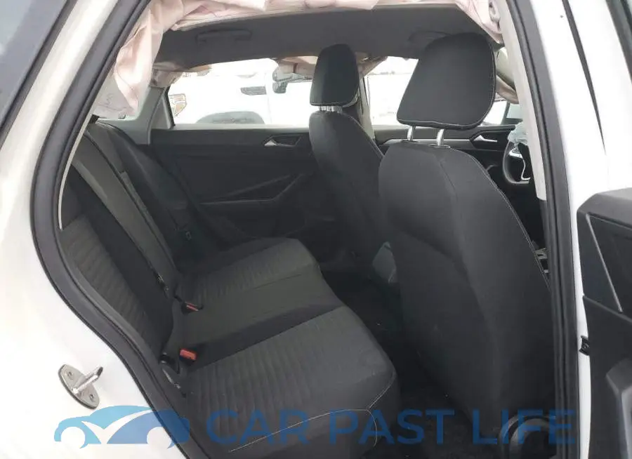 3VWCM7BU0NM026352# 10