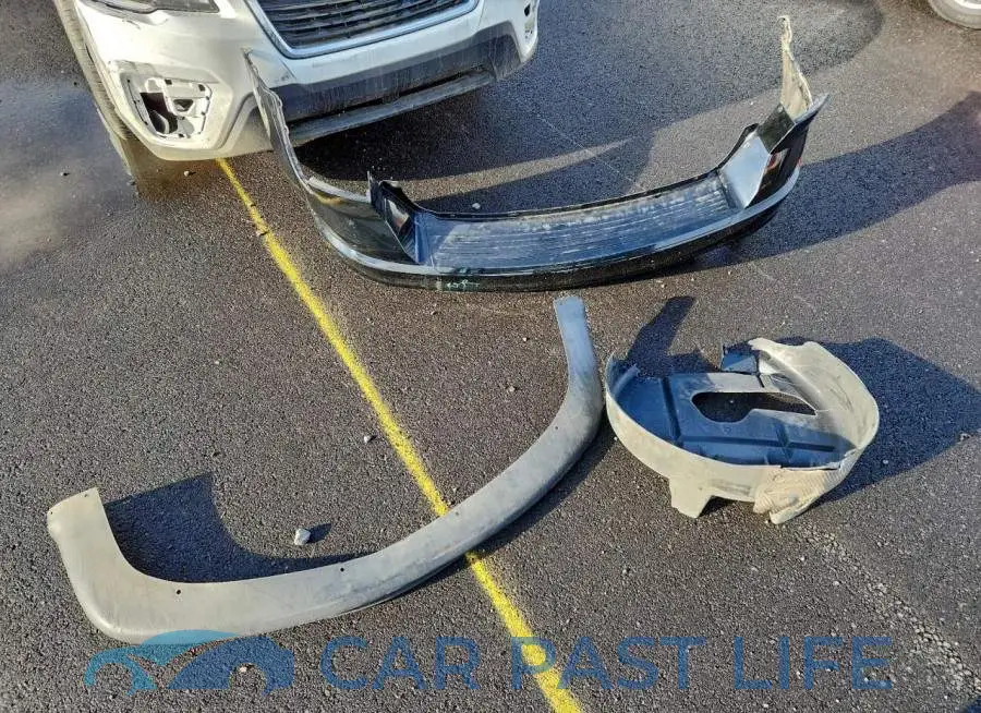 3C4PDCABXJT385429# 13