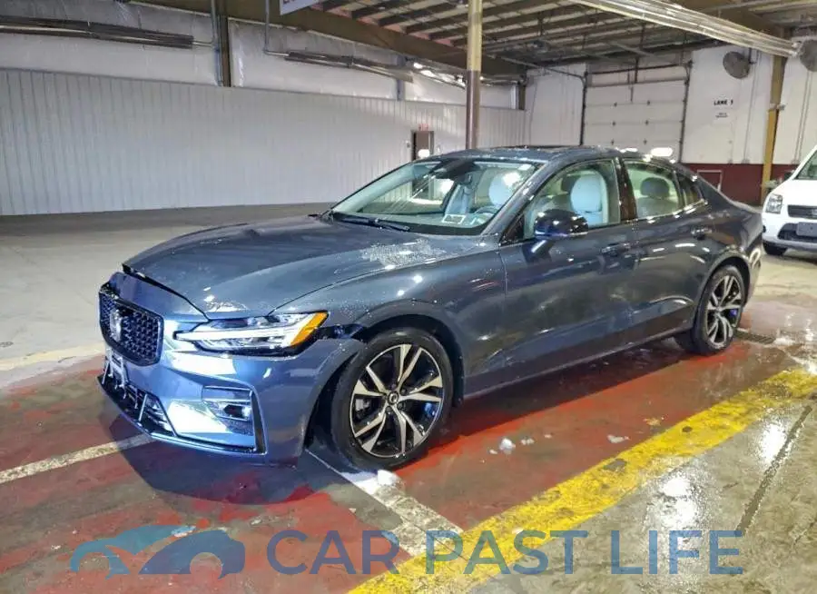 7JRL12GC3SG364527# 1