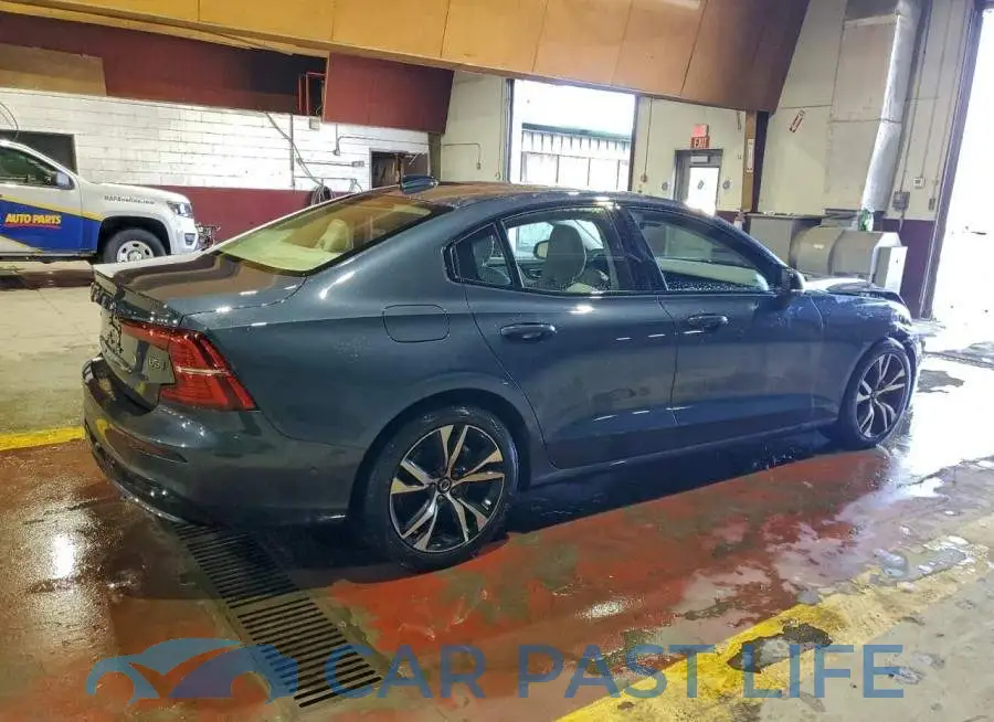 7JRL12GC3SG364527# 3