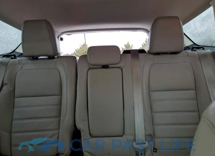 1FMCU9J96HUF09495# 10