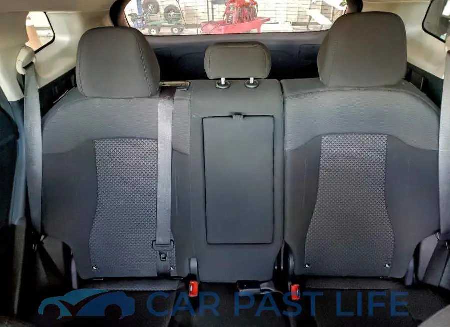 KNDPUCDF5S7387870# 10
