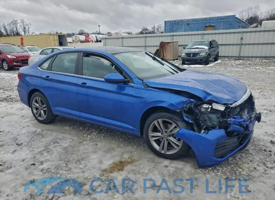 3VW7M7BU8NM011177# 4