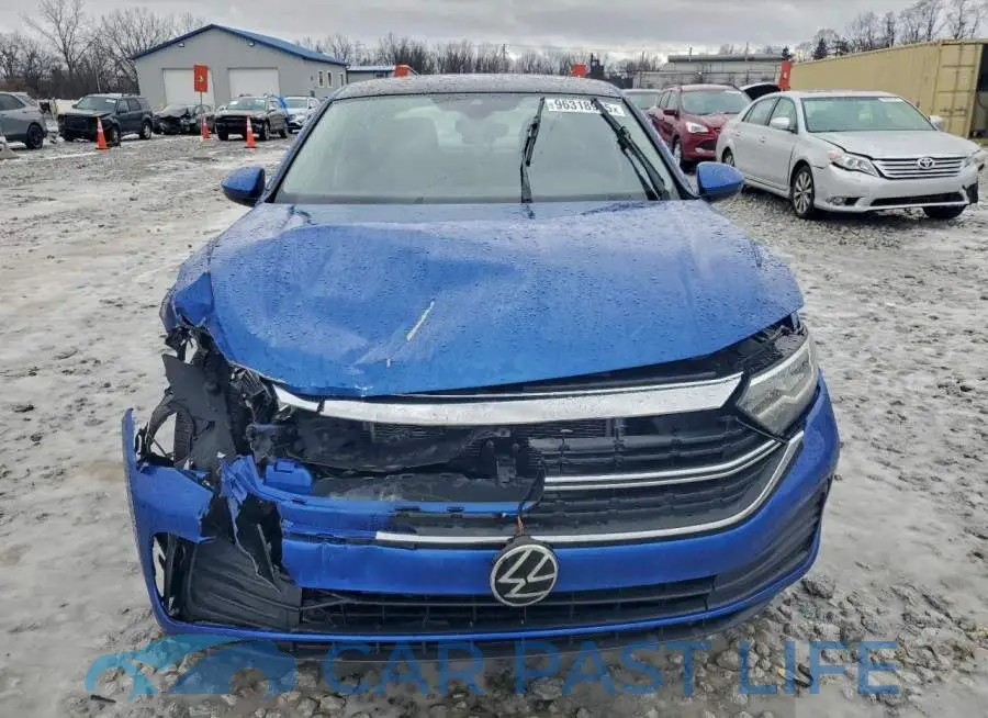 3VW7M7BU8NM011177# 5