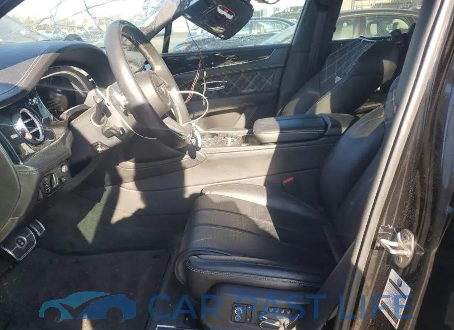 SJAAM2ZV7MC033957# 7