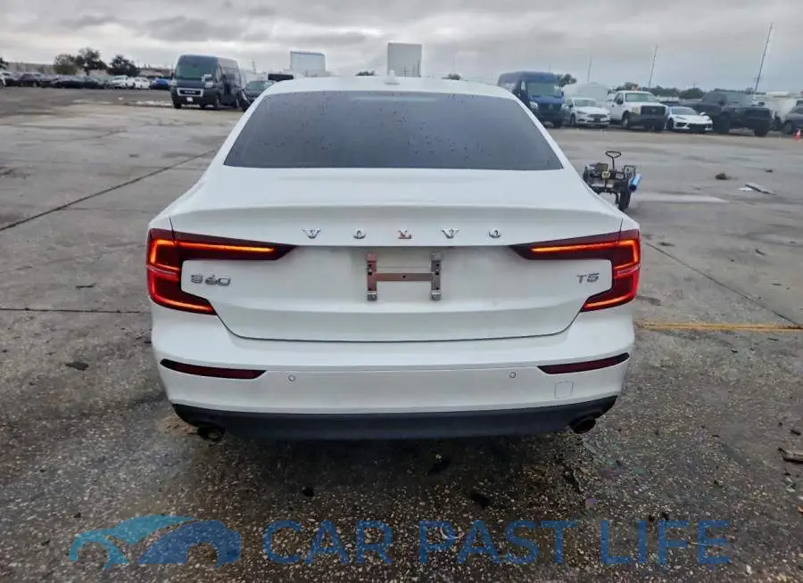 7JR102FK9KG008361# 6