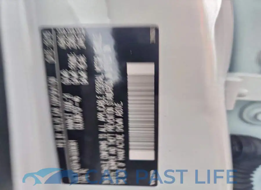 7JR102FK9KG008361# 12