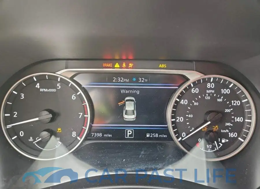 3N1AB8CV8SY392130# 9