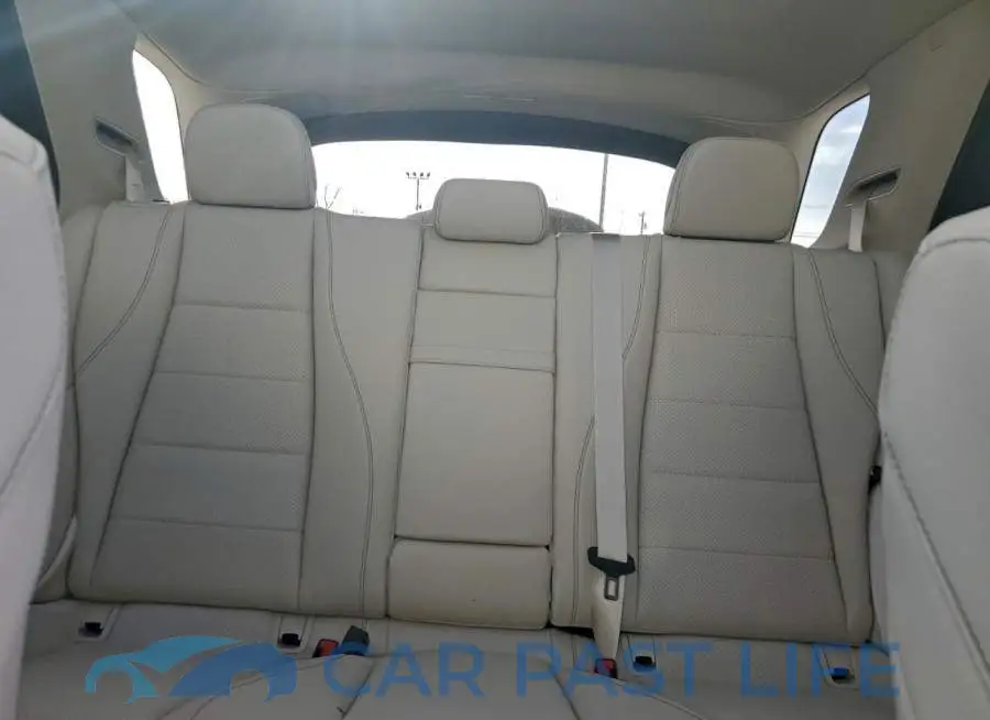 4JGFB5KB2PA930935# 10