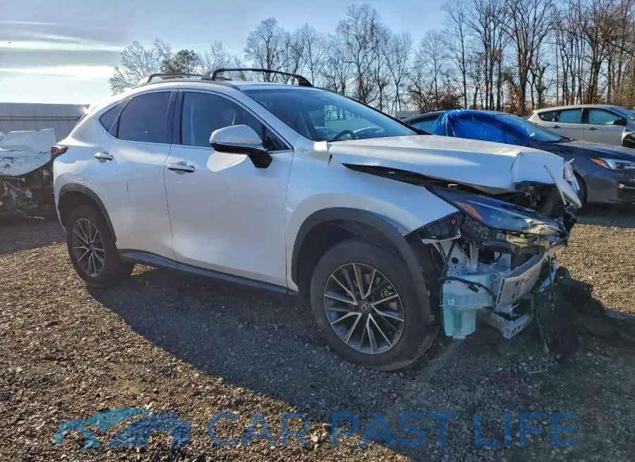 2T2GKCEZ8PC011728# 4