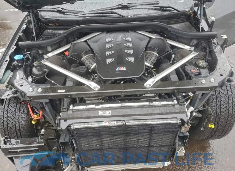 5UX33EM05R9T62618# 12